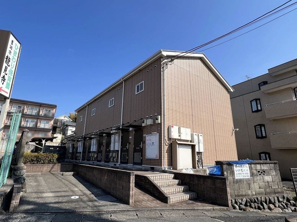 レオパレスVoyageの外観画像