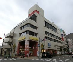 近くのキャンドゥ ESBI立川南口店まで827m（徒歩11分）