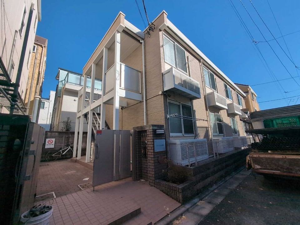 レオパレスグリーンヒルズ 駒沢の外観画像