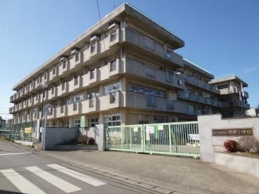 近くのさいたま市立西原小学校まで603m(徒歩8分)