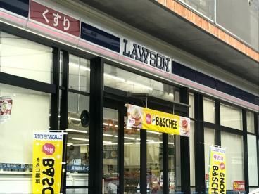 近くのローソン鎌倉岩瀬店まで190m（徒歩3分）