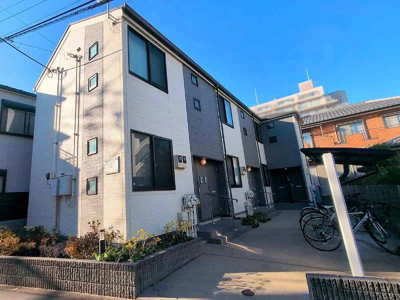 レオネクストKomiyaの外観画像