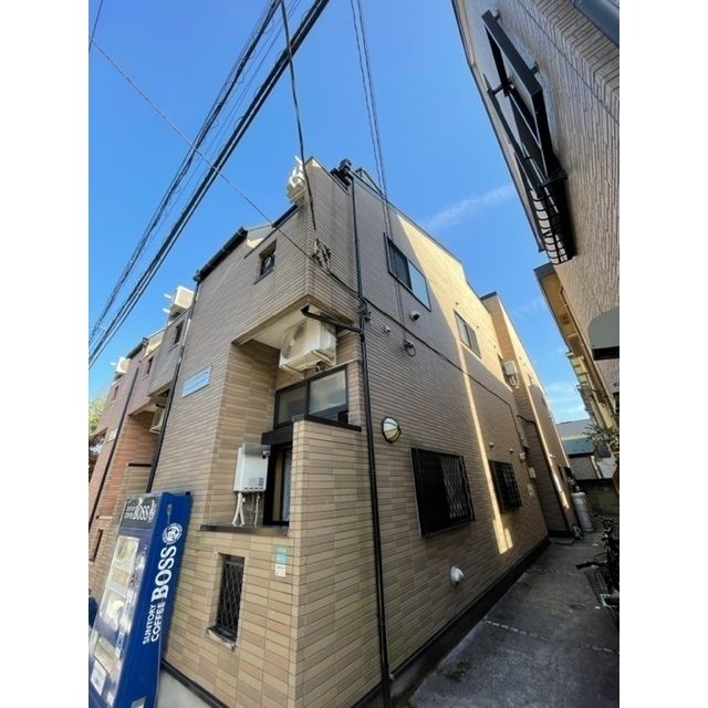 エーデルワイスの外観画像