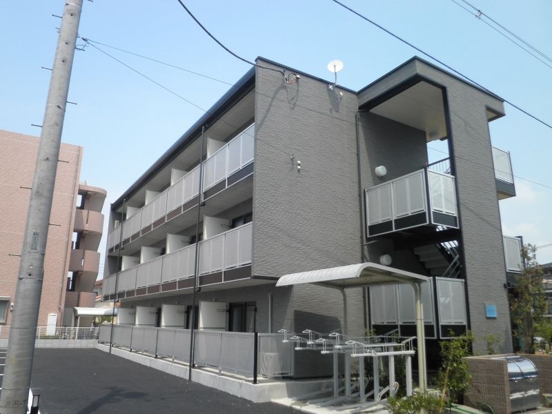 レオパレスステラIIの外観画像