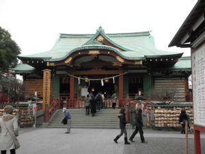 近くの神社まで955m(徒歩12分)