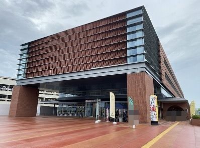 近くの深谷市役所まで3,500m（徒歩44分）