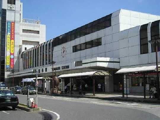 近くの熊谷駅（JR　高崎線）まで859m（徒歩11分）