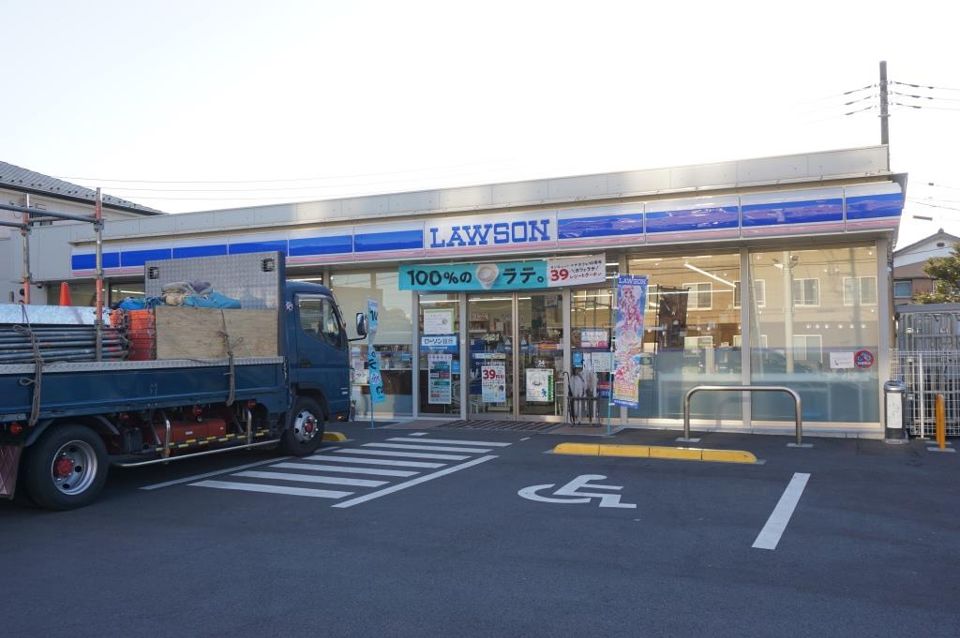 近くのローソン 春日部牛島店まで404m（徒歩6分）