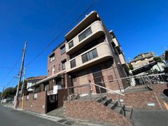 グランドプラム岡本の外観画像