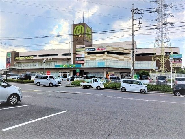 近くのマミーマート 所沢山口店まで750m(徒歩10分)