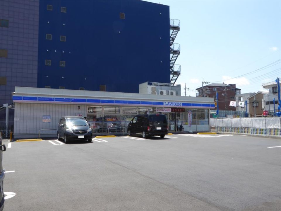 近くのローソン 谷保駅北口店まで111m（徒歩2分）