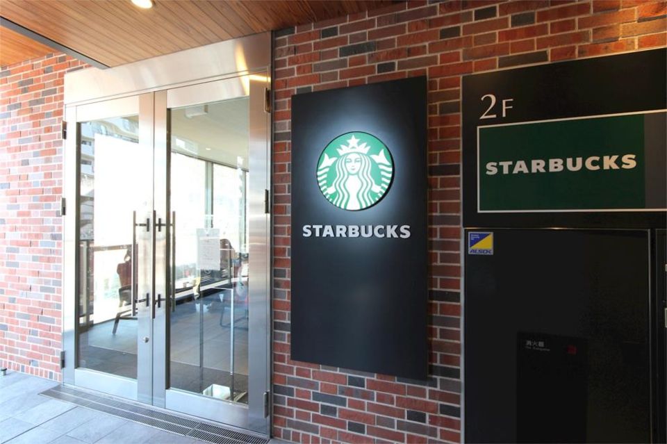 近くのスターバックス コーヒー 葛西駅南口店まで431m（徒歩6分）