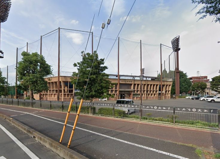 近くの青木町公園まで522m（徒歩7分）