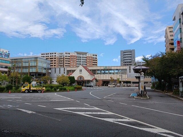 近くのJR国立駅まで1,851m（徒歩24分）