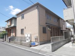 パインハウスの外観画像