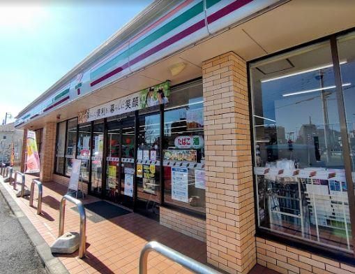 近くのセブンイレブン 府中是政3丁目店まで146m（徒歩2分）
