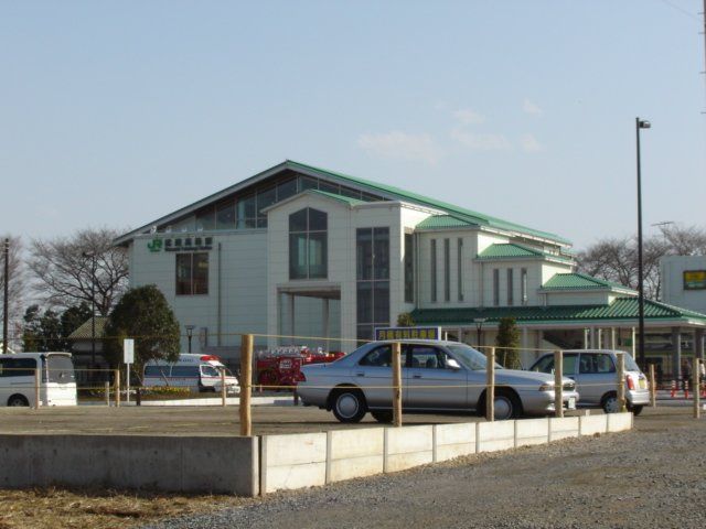 近くの武蔵高萩駅（JR　川越線）まで697m（徒歩9分）