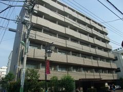 ルーブル世田谷の外観画像