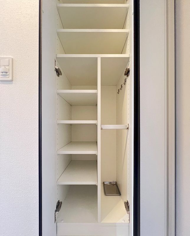 収納