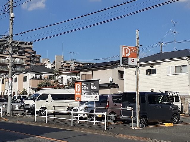 近くのコインパーキングまで130m（徒歩2分）