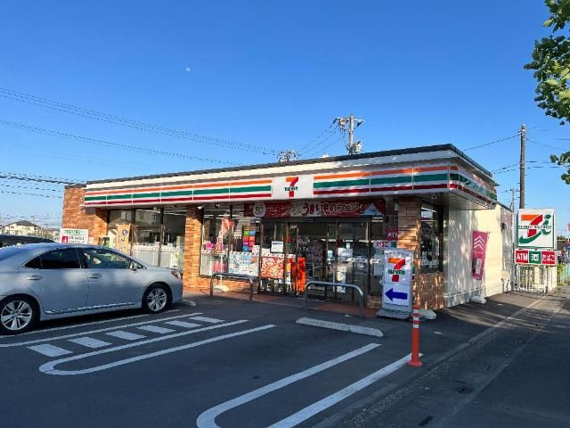 近くのセブンイレブン毛呂山岩井店まで759m（徒歩10分）