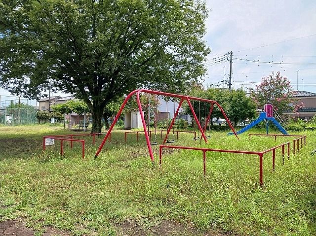 近くの花崎愛宕公園まで190m（徒歩3分）