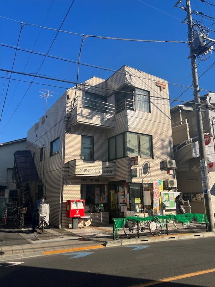 近くの世田谷千歳台郵便局まで420m(徒歩6分)