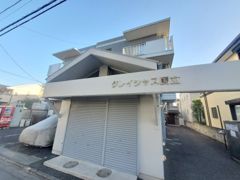 グレイシャス国立の外観画像
