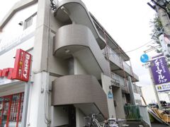 グリーンハイムいちかわの外観画像
