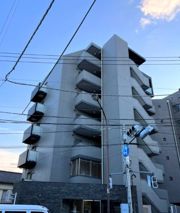 ベルペトラの外観画像
