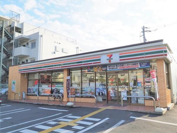 近くのセブンイレブン さいたま三橋3丁目店まで340m（徒歩5分）