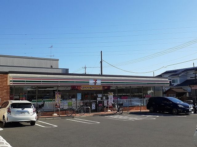 近くのセブン-イレブン 入間下藤沢店まで140m（徒歩2分）