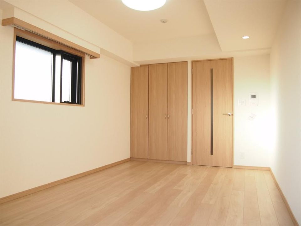 ベッドルーム