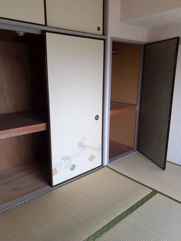 ベッドルーム
