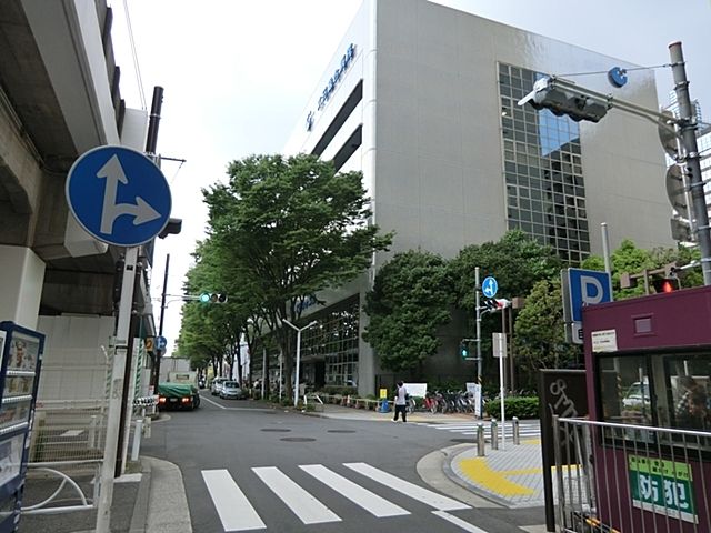 近くの医療法人愛仁会太田総合病院まで650m（徒歩9分）