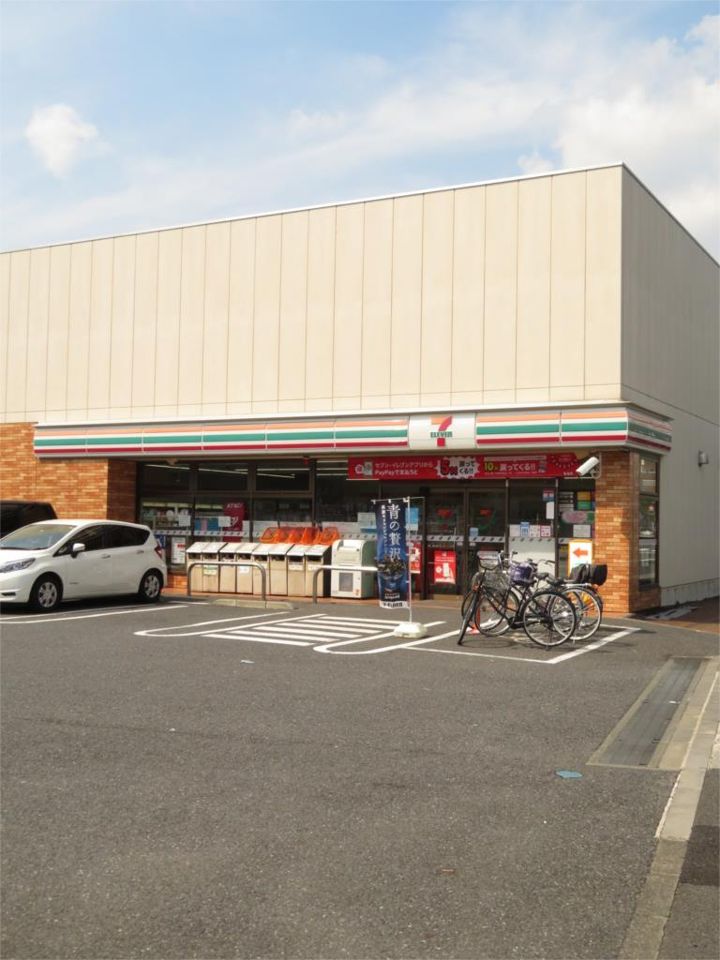近くのセブンイレブン 葛飾東金町4丁目店まで400m（徒歩5分）