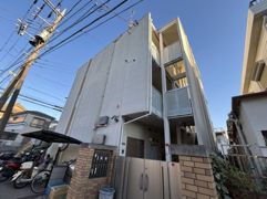 レオネクストクリサンスの外観画像