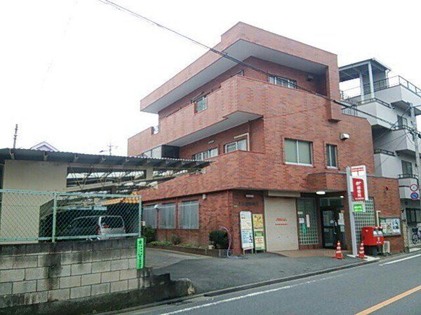 近くの足立椿郵便局まで314m(徒歩4分)