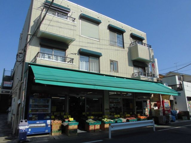近くのKフーズまで270m(徒歩4分)