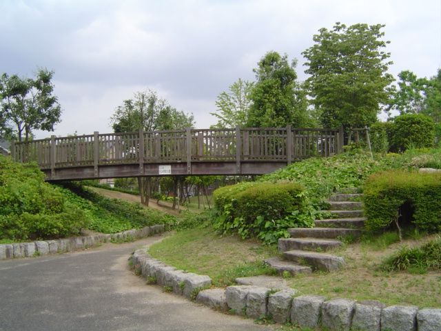 近くの沼辺公園まで160m（徒歩2分）