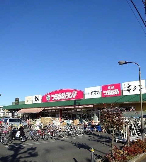 近くのつるかめランドまで1,400m（徒歩18分）