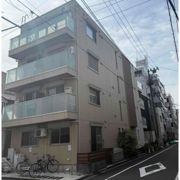 グランイエナの外観画像