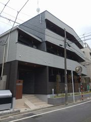 クレメントリバーの外観画像