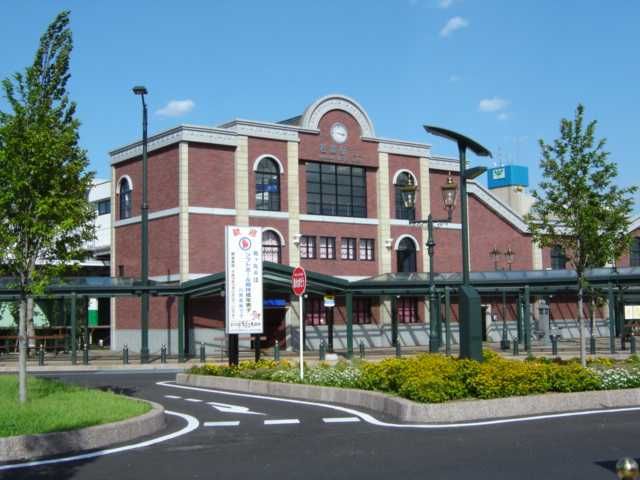 近くの若葉駅まで320m(徒歩4分)
