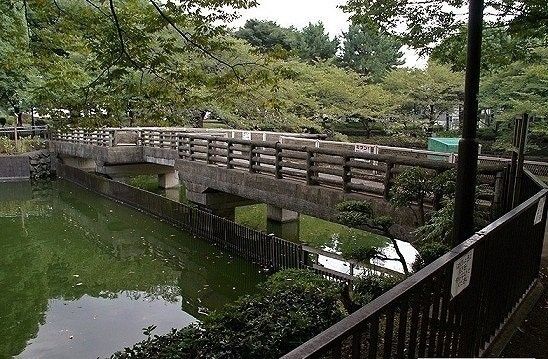 近くの鹿沼公園まで900m(徒歩12分)