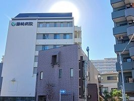 近くの藤崎病院まで700m(徒歩9分)