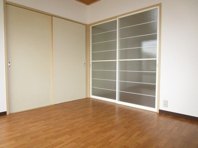 ベッドルーム