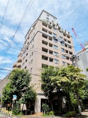 アクシア新宿御苑の外観画像