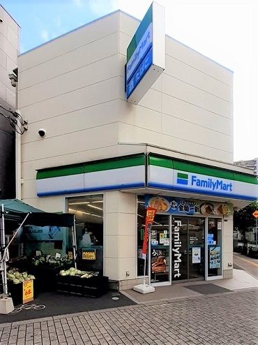 近くのファミリーマート田端新町三丁目まで100m(徒歩2分)