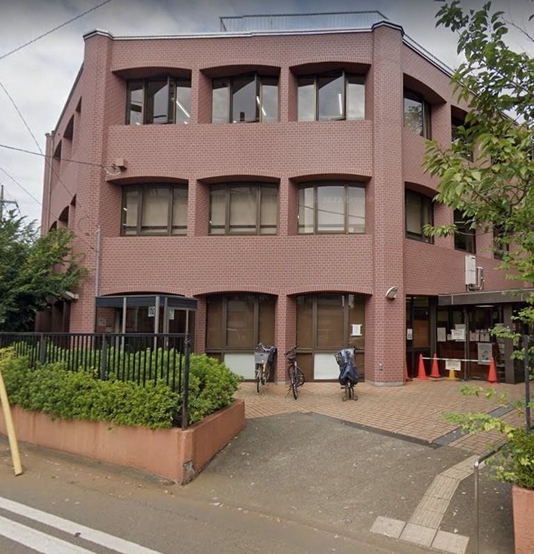 近くの世田谷区立下馬図書館（三軒茶屋）まで1,646m（徒歩21分）